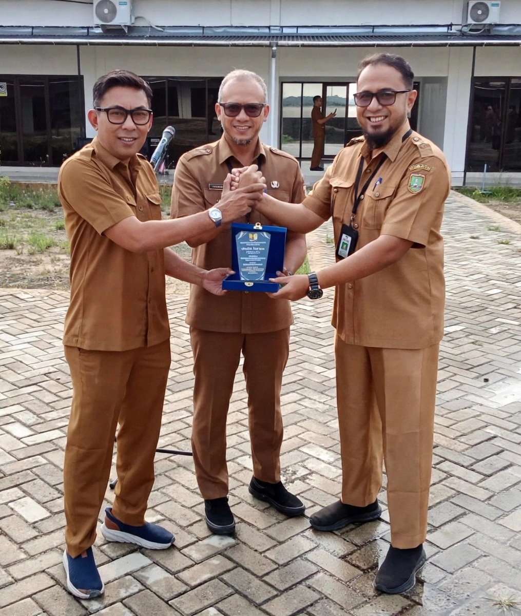Kelola Sanitasi Berkelanjutan, Dispertaru Dumai Raih Penghargaan Terbaik Dari Kementerian PU