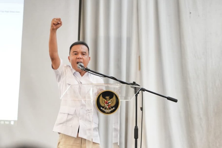 Sufmi Dasco Ahmad Bakar Semangat Ribuan Kader