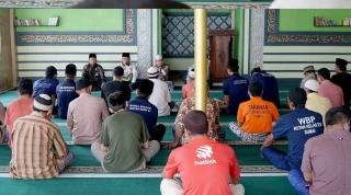 Sentuhan Humanis Dari Balik Jeruji: Rutan Kelas II B Dumai Gandeng Kemenag Gelar Pengajian Bersama Untuk Pembinaan Rohani