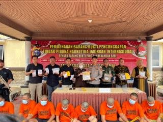 2,5 Kilo Sabu dan Ribuan Pil Ekstasi Beserta Narkoba Jenis Lainnya Dimusnahkan Polres Dumai, Hasil Kejahatan Narkotika Jaringan Internasional