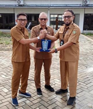 Kelola Sanitasi Berkelanjutan, Dispertaru Dumai Raih Penghargaan Terbaik Dari Kementerian PU