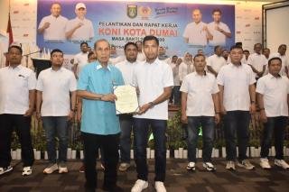 Resmi Dilantik Hari Ini, Abdul Kadir Jailani Nakhodai KONI Dumai Periode 2026–2030